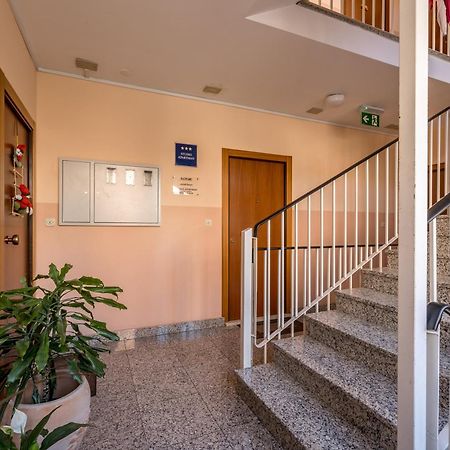 Noemi Luxury Apartment Solin Exterior photo
